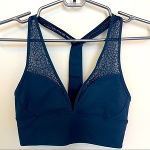 Lululemon sport bra